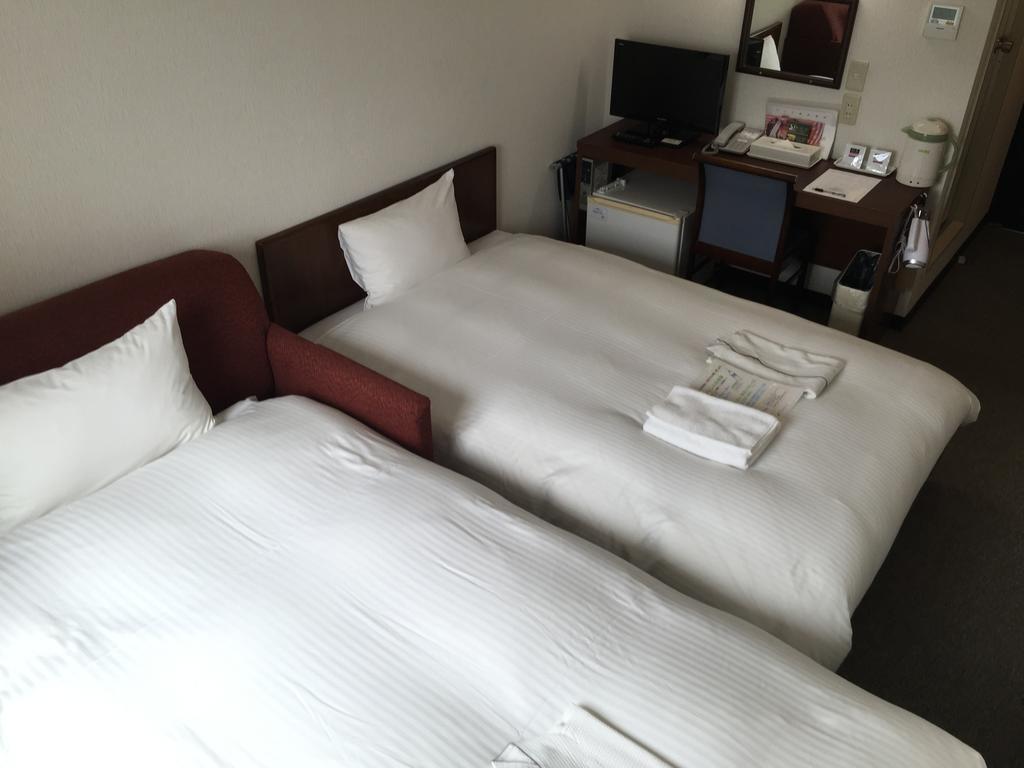 Hotel Green City Сендай Экстерьер фото